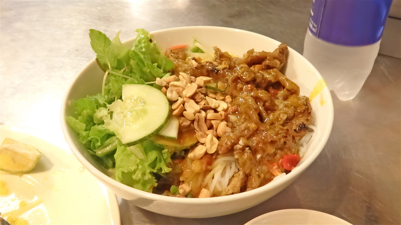 Grilled Pork Vermicelli Bowl with Peanuts - Vietnamese Noodle Dish at Tu Do Deli Lake Worth Beach FL